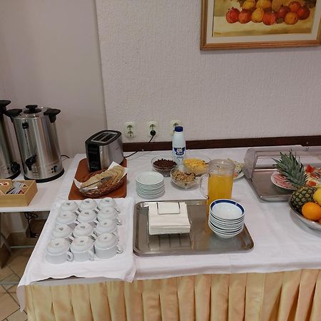 Bed And Breakfast Ivona Baška Voda Zewnętrze zdjęcie