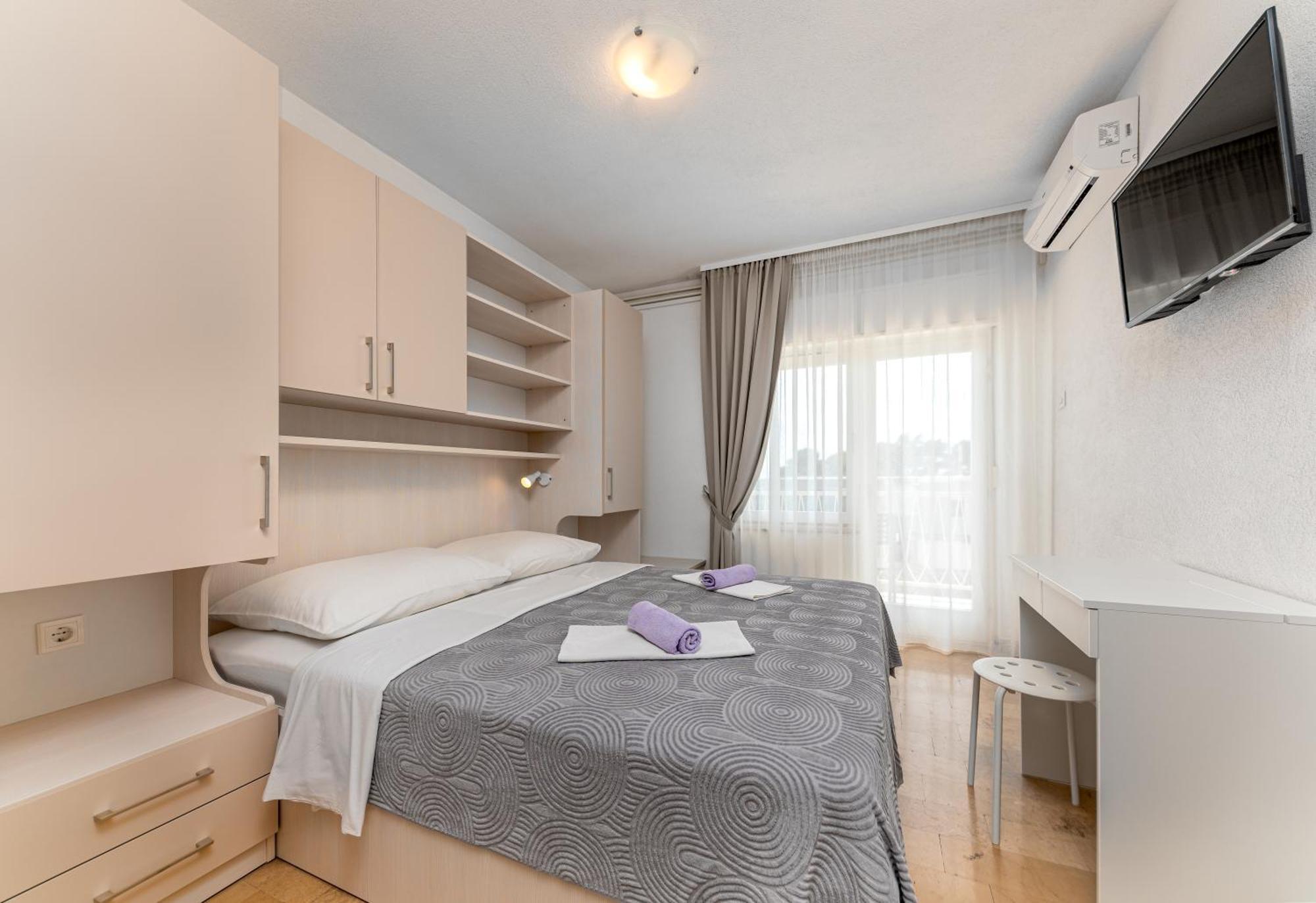 Bed And Breakfast Ivona Baška Voda Pokój zdjęcie